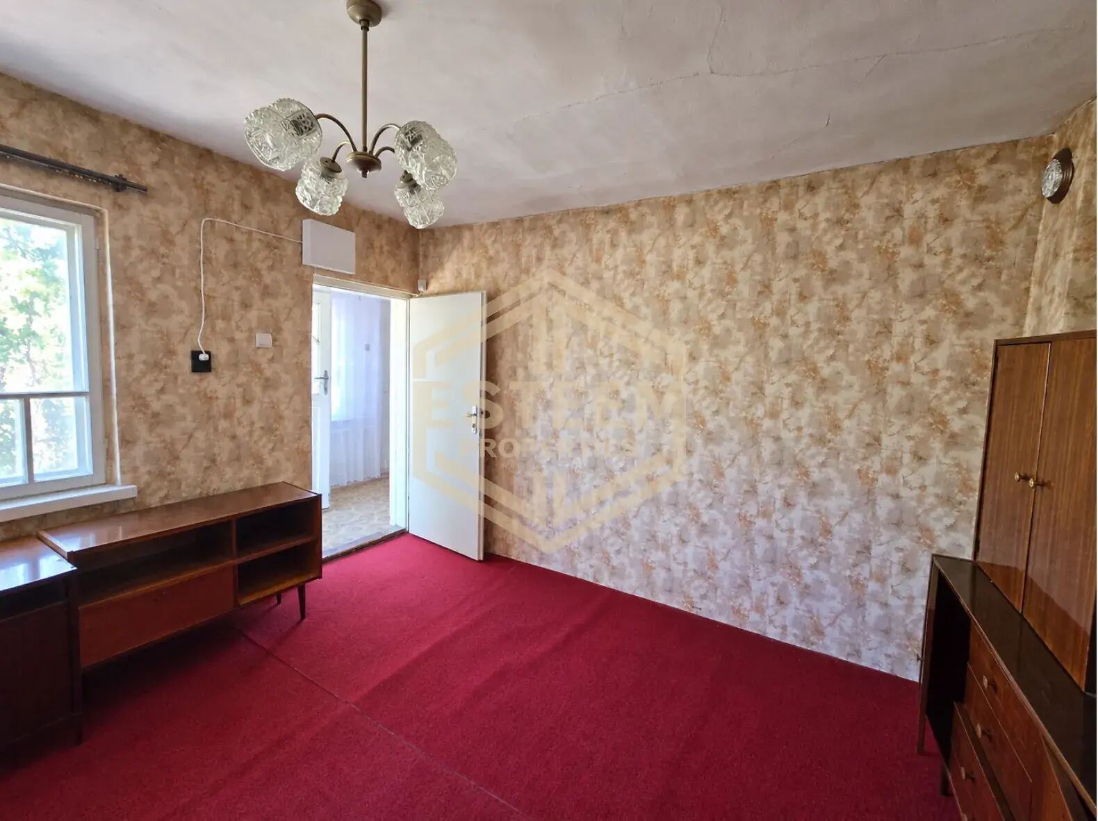 Продава КЪЩА, гр. Русе, Промишлена зона - Запад, снимка 3 - Къщи - 56129698