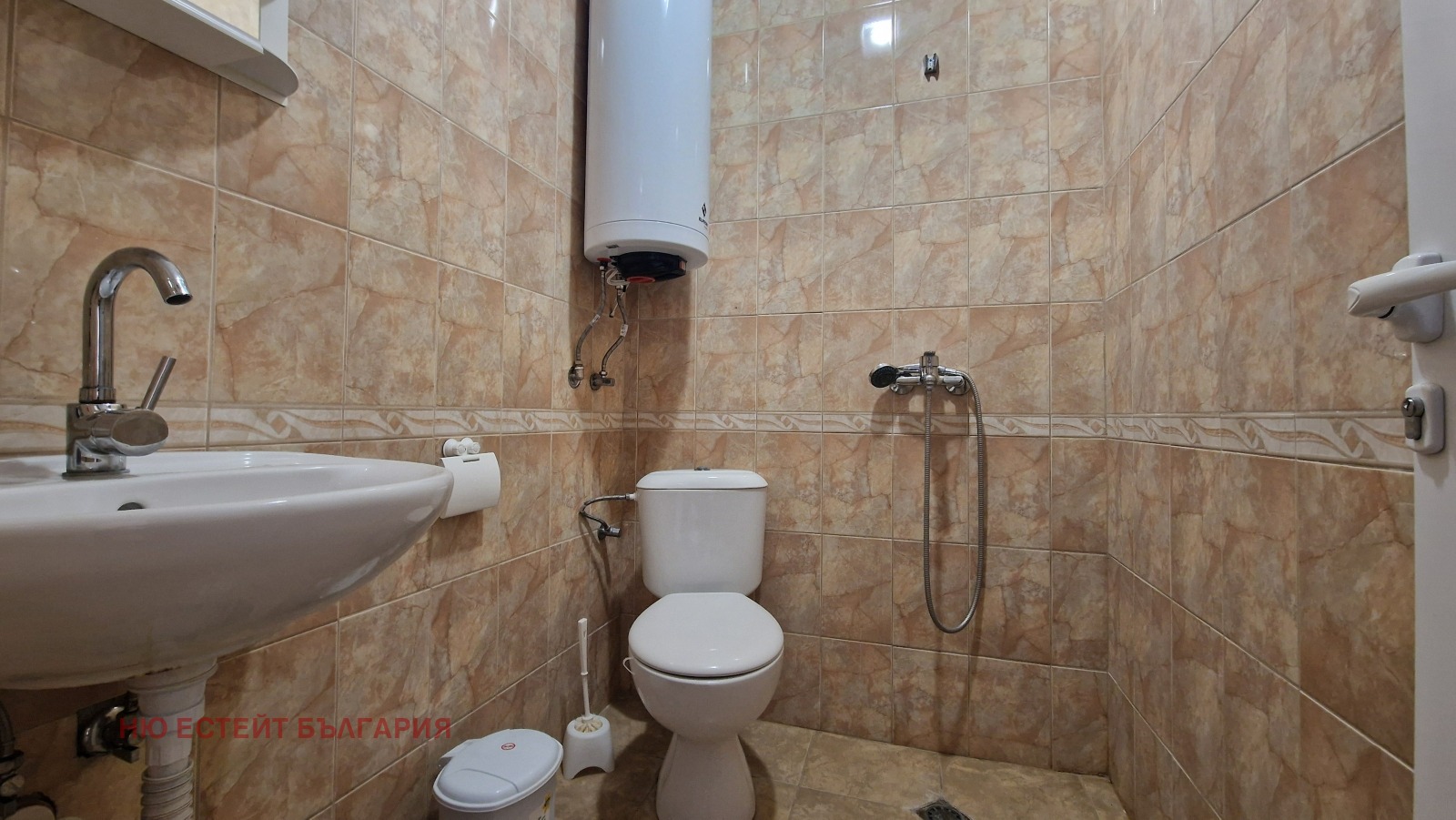 Продава ХОТЕЛ, гр. Варна, м-т Ракитника, снимка 11 - Хотели - 53857234