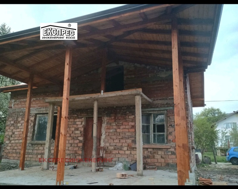 Продава КЪЩА в област София, с. Василовци - 45 кв.м / 85 000 € » 166 245.55 лв., ЕКСПРЕСИНЖЕНЕРИНГ