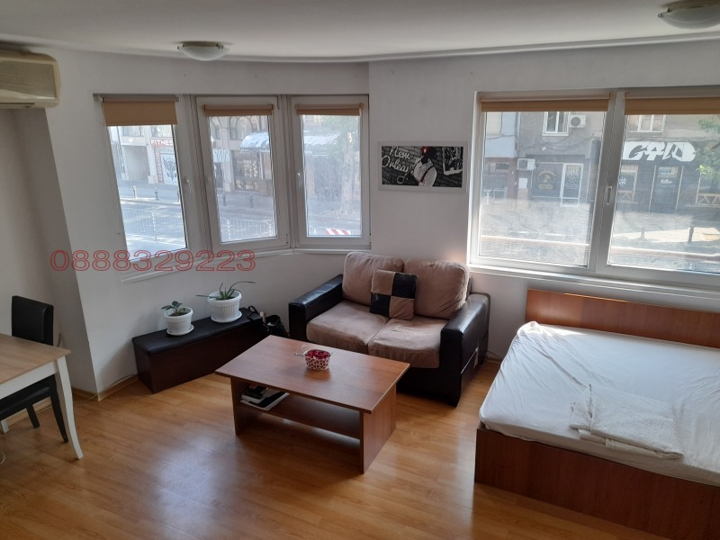 À venda  Estúdio Plovdiv , Mladejki Halm , 45 m² | 92520638