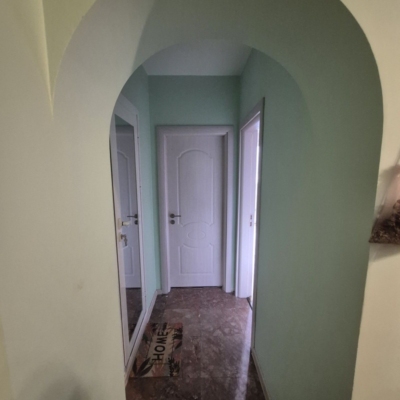 Продава 4-СТАЕН, гр. София, Медицинска академия, снимка 4 - Апартаменти - 52540400