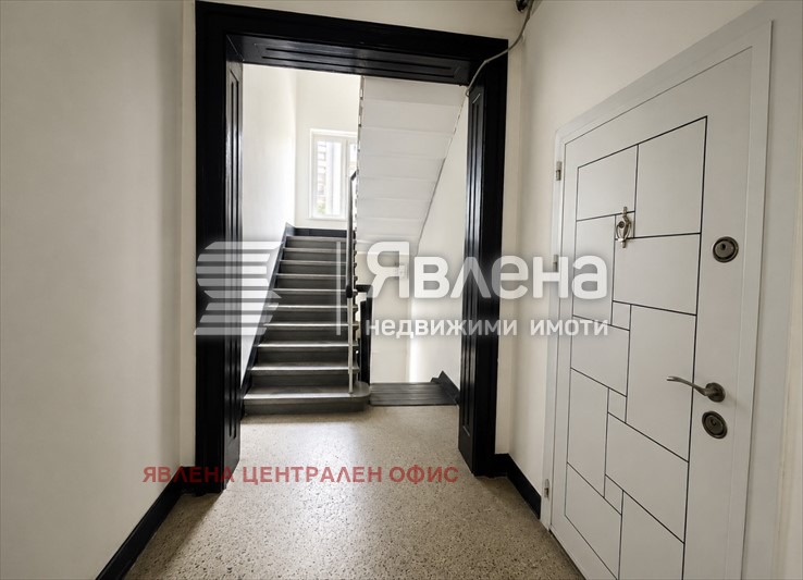 Продава 3-СТАЕН, гр. София, Център, снимка 10 - Апартаменти - 56229556