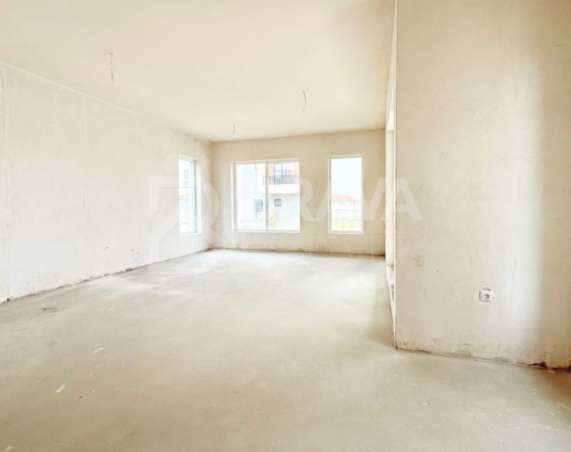 Til salgs  Hus Burgas , Krajmorie , 250 kvm | 17775381 - bilde [4]