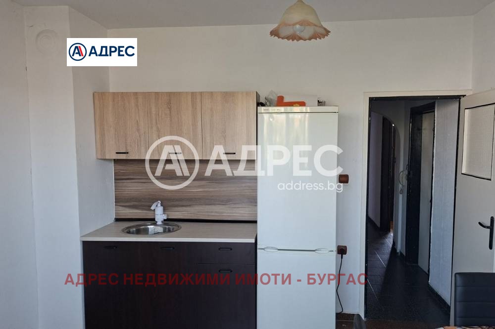 Продава 3-СТАЕН, гр. Бургас, Възраждане, снимка 4 - Апартаменти - 53997664