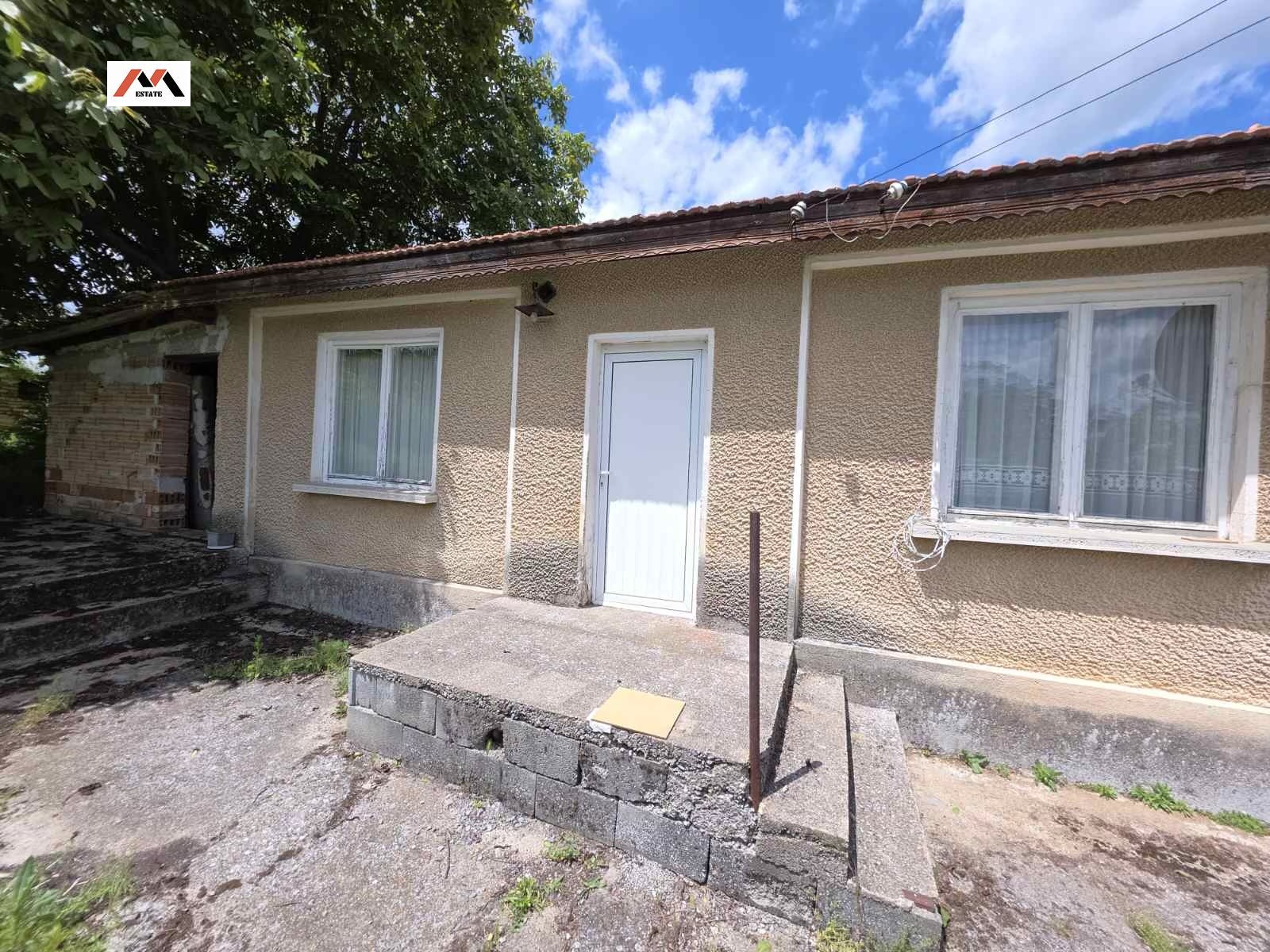 Продава КЪЩА, с. Кирилово, област Стара Загора