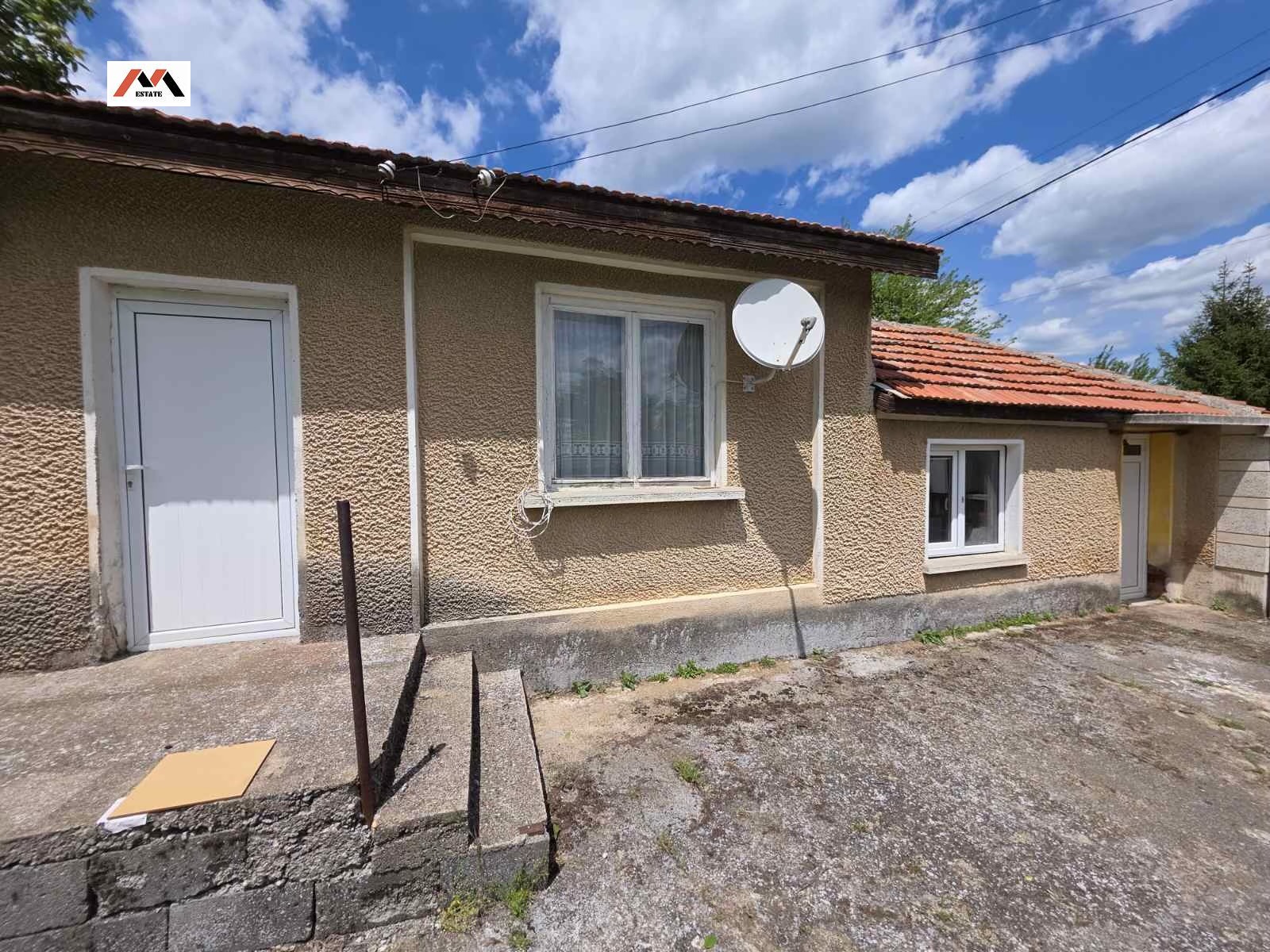 Продава КЪЩА, с. Кирилово, област Стара Загора, снимка 2 - Къщи - 54553285