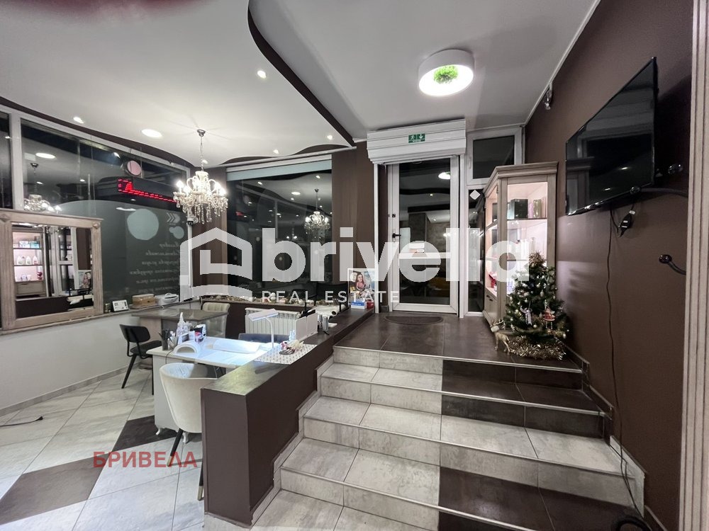 Продава МАГАЗИН, гр. София, Център, снимка 2 - Магазини - 53725054