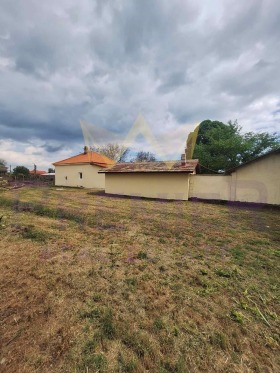 House Dropla, region Dobrich 15