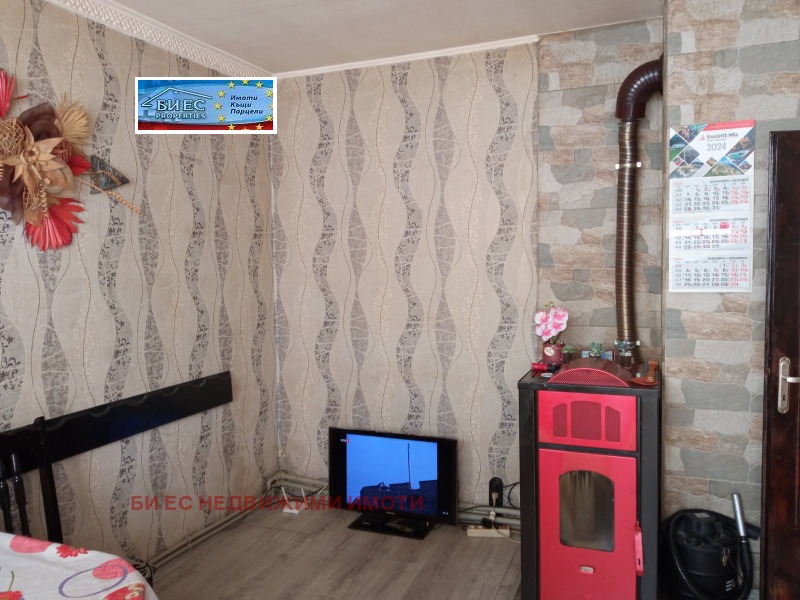 Продава  2-стаен област София , гр. Етрополе , 65 кв.м | 91273784