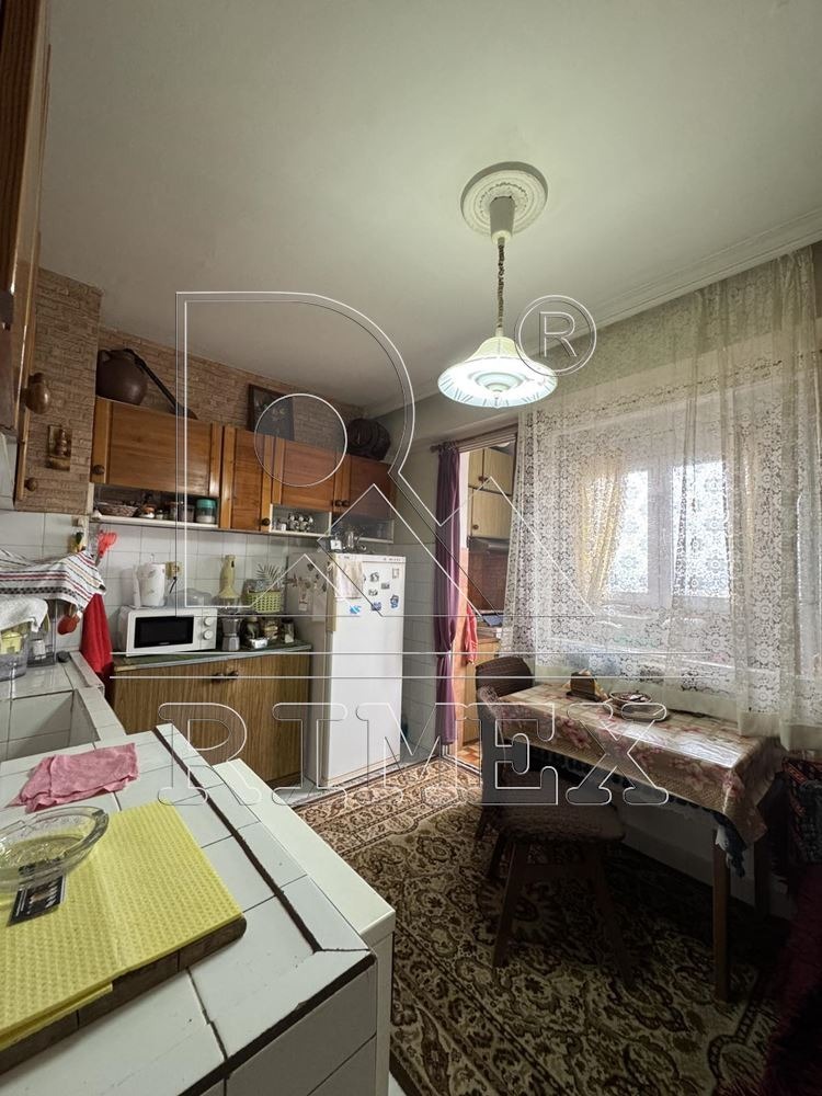 Продава  3-стаен град Пловдив , Изгрев , 90 кв.м | 70349156 - изображение [4]