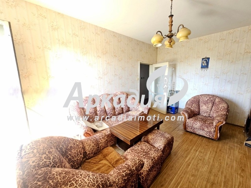 Продава 3-СТАЕН, гр. Пловдив, Тракия, снимка 2 - Апартаменти - 52749981