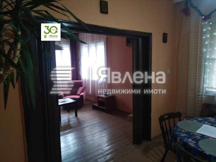 Продава  Етаж от къща град Варна , Център , 216 кв.м | 46699240