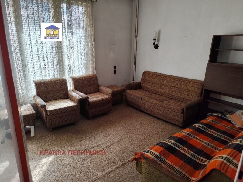 Продава  3-стаен град Перник , Център , 93 кв.м | 32295223 - изображение [9]