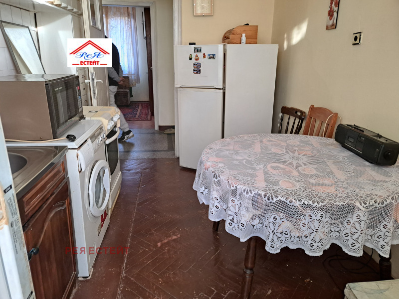 Продава 3-СТАЕН, гр. Плевен, Идеален център, снимка 5 - Апартаменти - 52429790