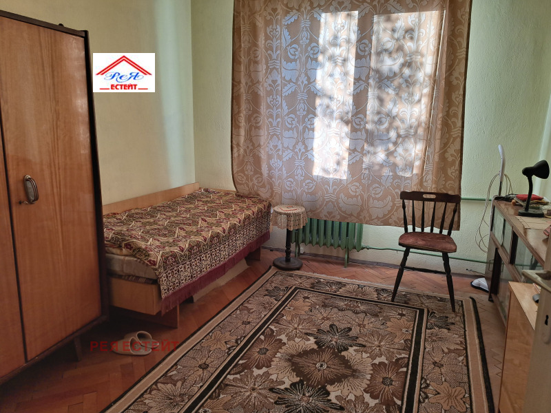 Продава 3-СТАЕН, гр. Плевен, Идеален център, снимка 8 - Апартаменти - 52429790