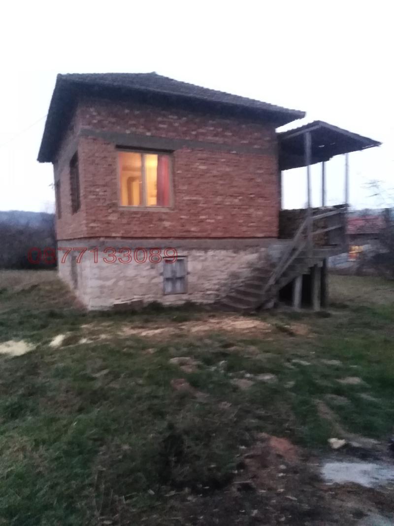 Продава КЪЩА, с. Синаговци, област Видин, снимка 2 - Къщи - 52795355