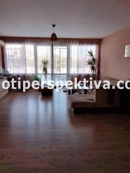 Продава  Къща, област Пловдив, с. Скутаре •  256 000 EUR • ID 50723367 — holmes.bg - [1] 