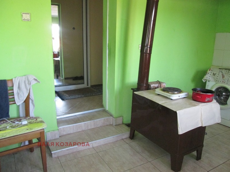 Продава КЪЩА, гр. Долна Митрополия, област Плевен, снимка 6 - Къщи - 52271784