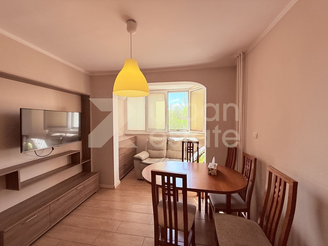 Продава 3-СТАЕН, гр. София, Лагера, снимка 3 - Апартаменти - 54365548