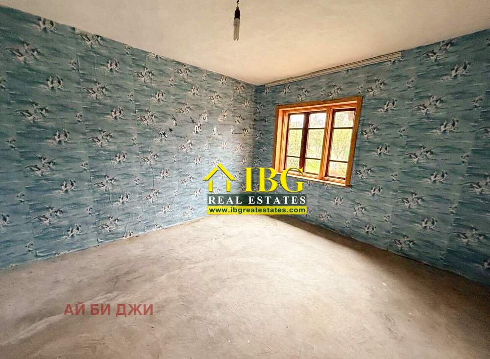 Продава КЪЩА, гр. Генерал Тошево, област Добрич, снимка 8 - Къщи - 56377709