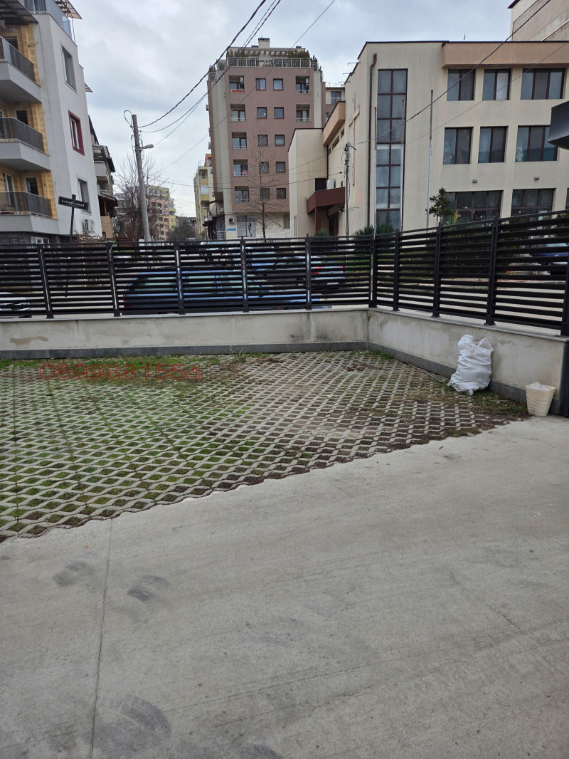 Продава ГАРАЖ, ПАРКОМЯСТО, гр. София, Люлин - център, снимка 13 - Гаражи и паркоместа - 53005962