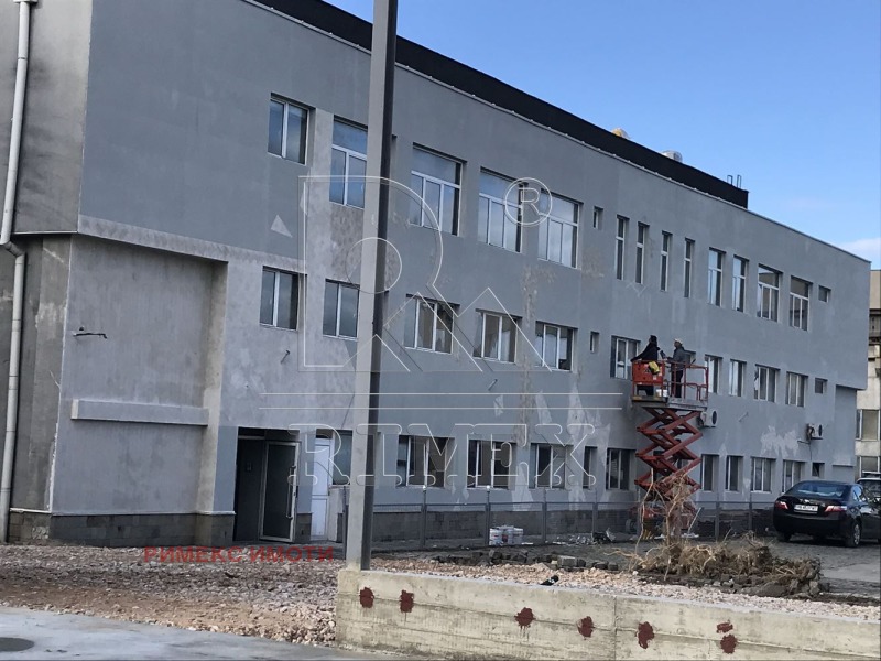 Till salu  Industribyggnad Plovdiv , Industrialna zona - Iztok , 732 kvm | 16609873 - bild [3]