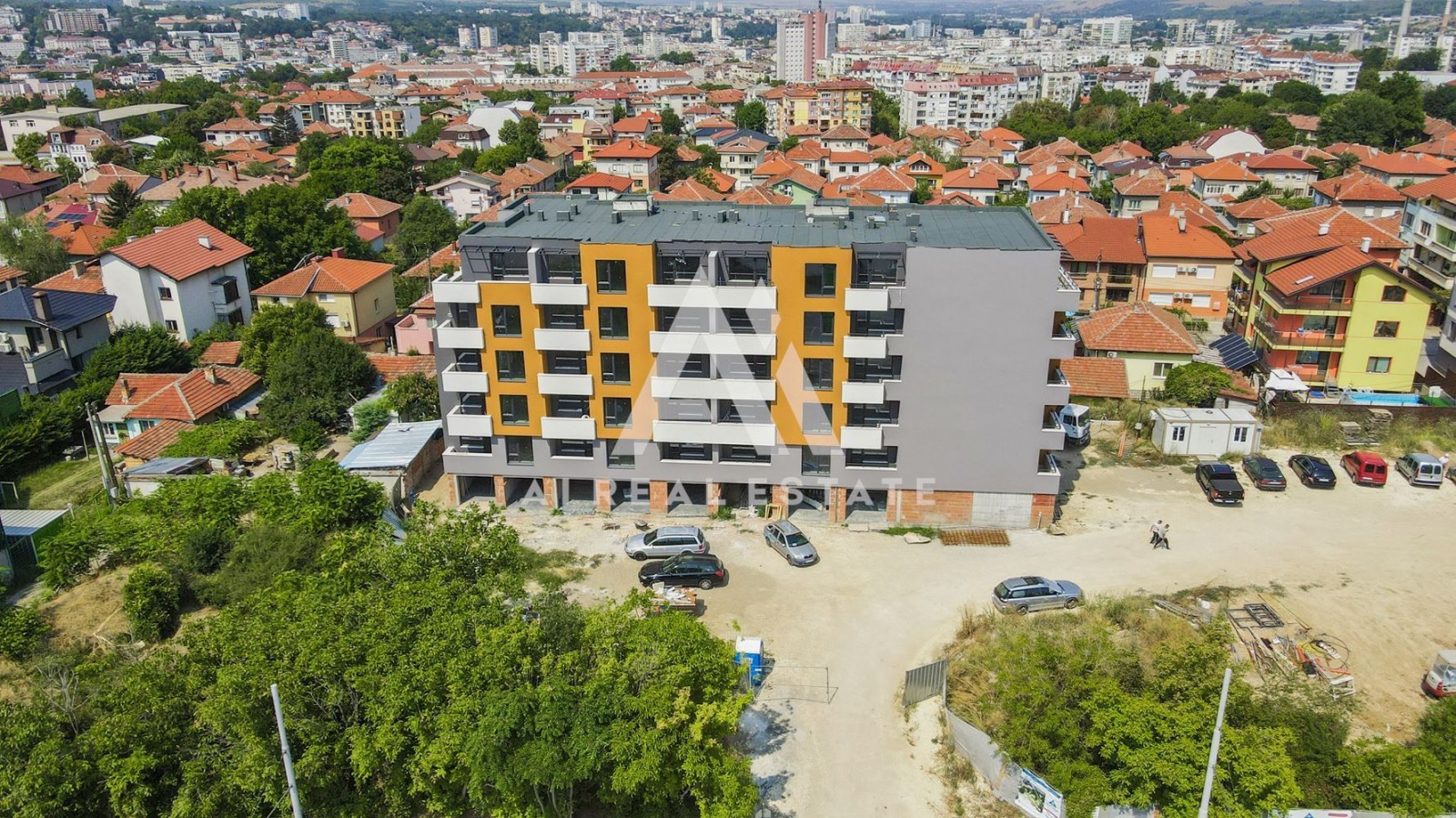 Продава 3-СТАЕН, гр. Плевен, Широк център