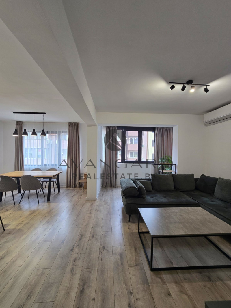 Eladó  2 hálószobás Plovdiv , Centar , 139 négyzetméter | 25652053 - kép [3]