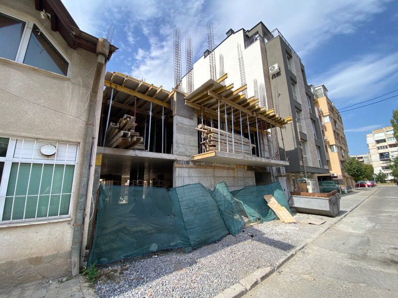 Till salu  2 sovrum Sofia , Nadejda 2 , 188 kvm | 28262768
