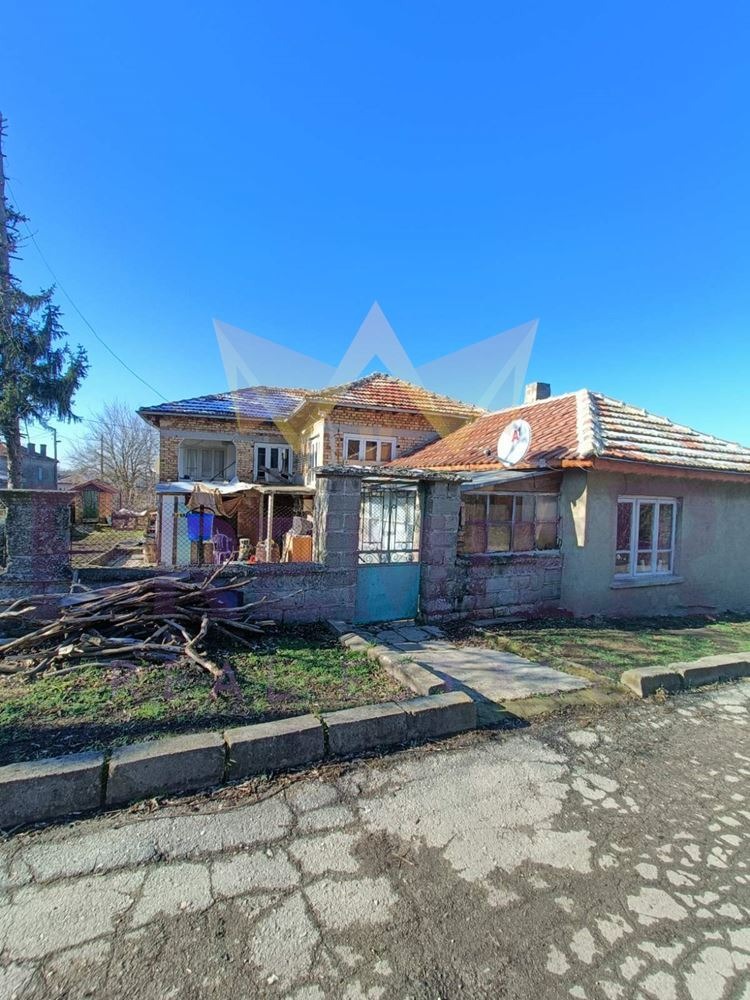 Продава  Къща, област Варна, с. Червенци • 25 000 EUR • ID 64208677 — holmes.bg - [1] 