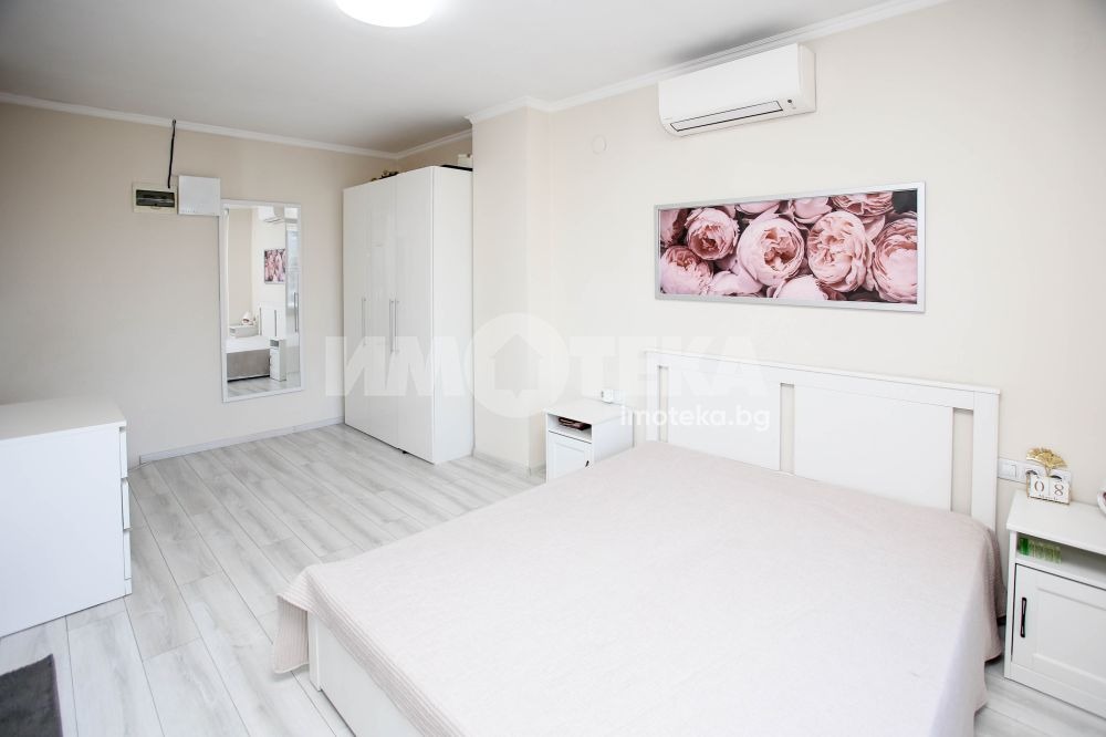 Продава МНОГОСТАЕН, гр. София, Център, снимка 11 - Апартаменти - 55687652