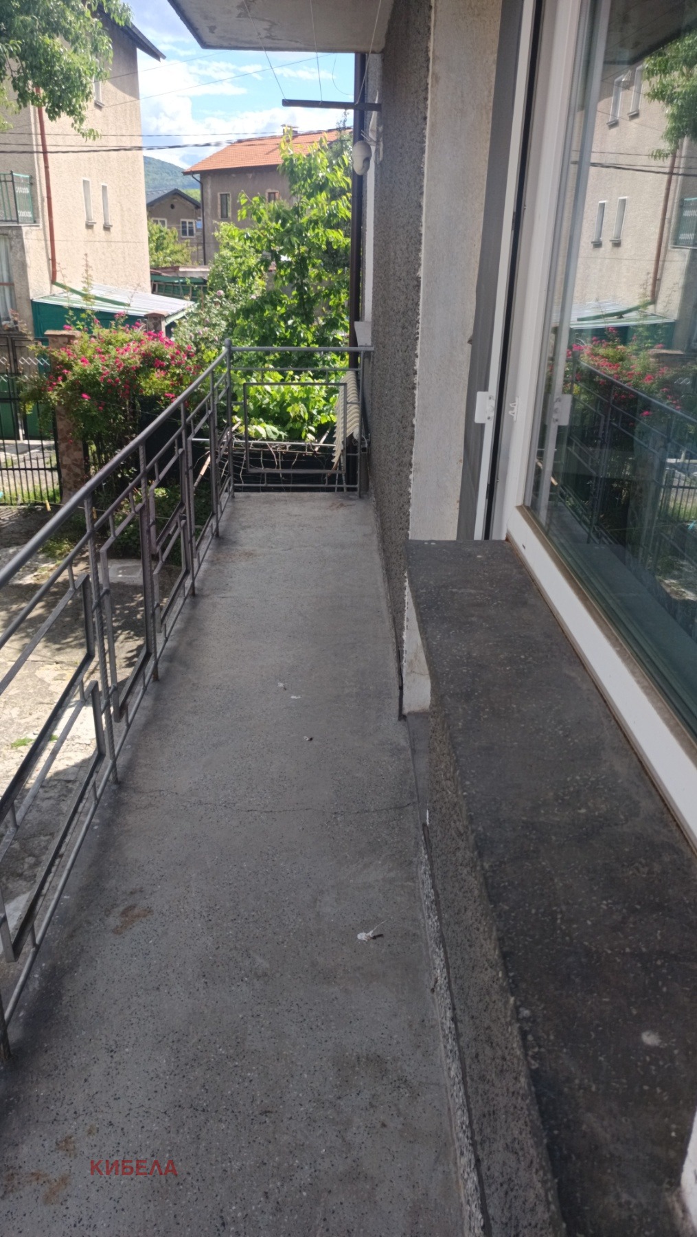 Продава ЕТАЖ ОТ КЪЩА, гр. Перник, Драгановец, снимка 4 - Етаж от къща - 54895077