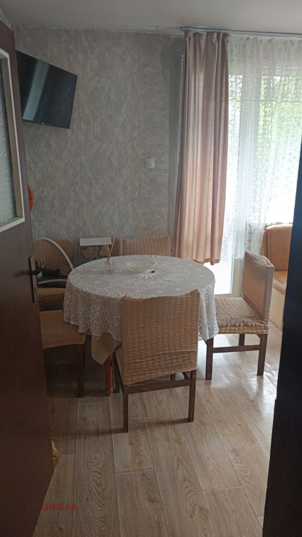 Продава ЕТАЖ ОТ КЪЩА, гр. Перник, Драгановец, снимка 8 - Етаж от къща - 54895077