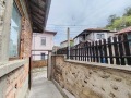 Продава КЪЩА, град Ловеч, Вароша • 75000 € / 146687.25 лв. • 62191551 8
