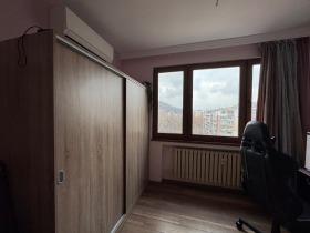 2 camere da letto Mladegki Halm, Plovdiv 9