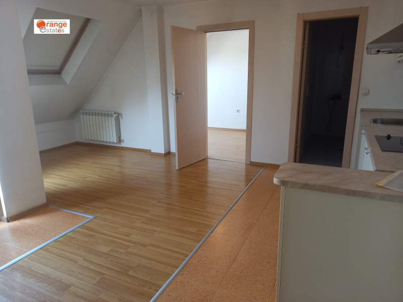 Продава  2-стаен, град София, Белите брези •  135 000 EUR • ID 15629331 — holmes.bg - [1] 