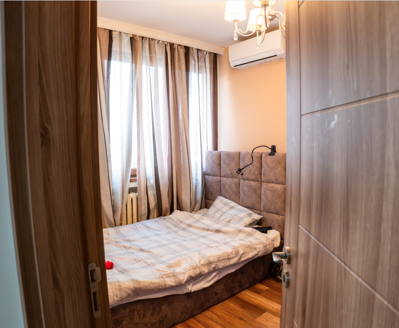 De vânzare  2 dormitoare Plovdiv , Mladejci Hâlm , 110 mp | 98327016 - imagine [5]