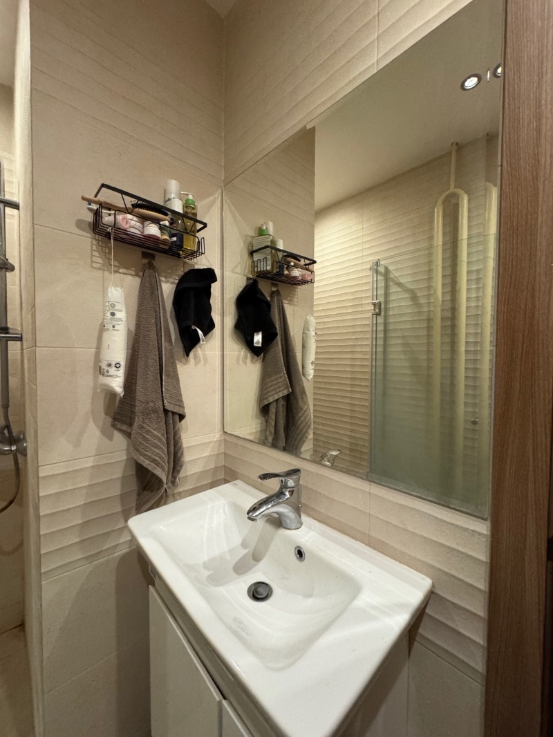 In vendita  2 camere da letto Plovdiv , Mladegki Halm , 110 mq | 98327016 - Immagine [5]