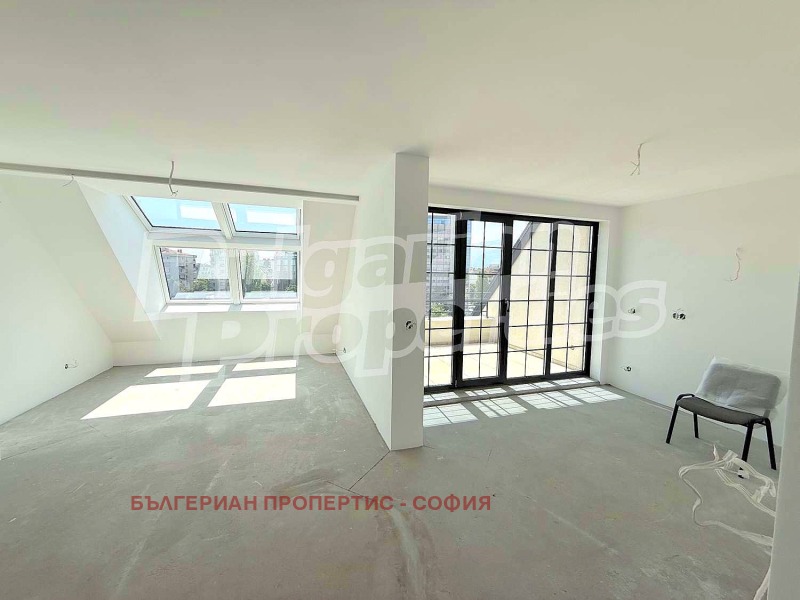 Продава  3-стаен, град София, Център •  567 630 EUR • ID 22515378 — holmes.bg - [1] 