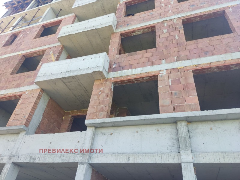 Eladó  3 hálószobás Plovdiv , Trakija , 140 négyzetméter | 37056271