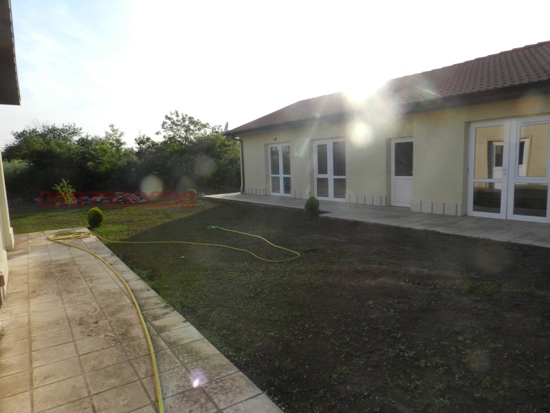 Продава КЪЩА, с. Езерец, област Добрич, снимка 5 - Къщи - 52779894