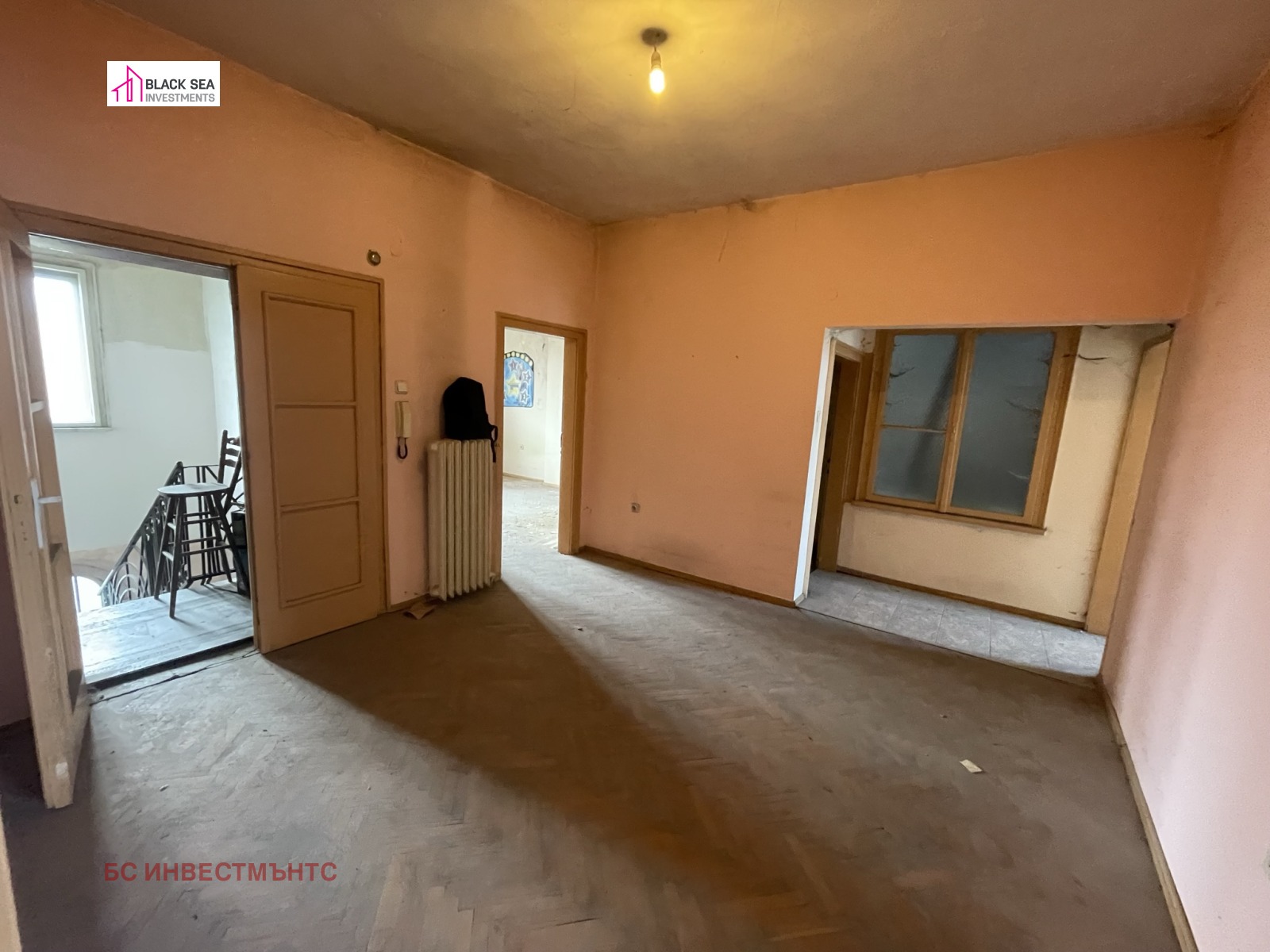 Продава 4-СТАЕН, гр. София, Център, снимка 2 - Апартаменти - 54028889