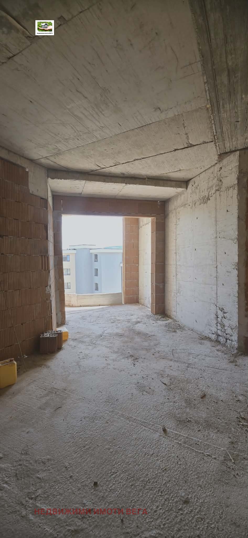 Продава 4-СТАЕН, гр. Горна Оряховица, област Велико Търново, снимка 2 - Апартаменти - 54595958