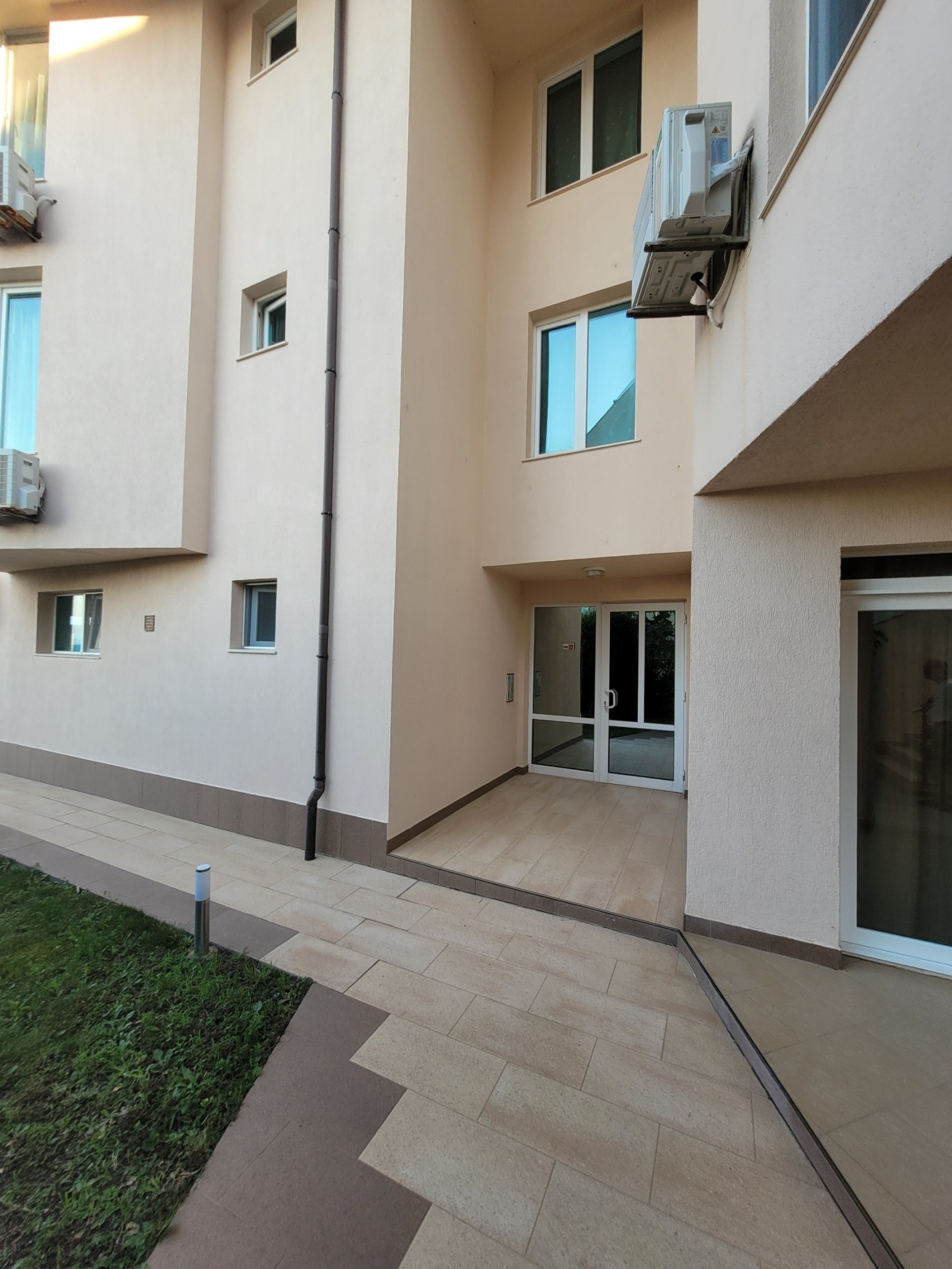Продава МНОГОСТАЕН, гр. Созопол, област Бургас, снимка 4 - Апартаменти - 55270233