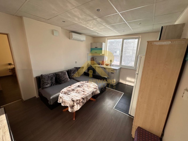 Продава  2-стаен град София , Толстой , 61 кв.м | 52967568