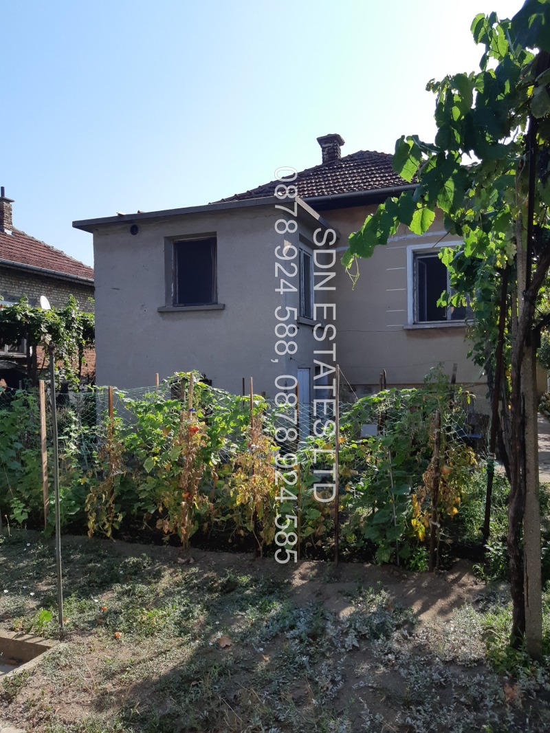 Продава  Къща област Стара Загора , гр. Казанлък , 162 кв.м | 31121238 - изображение [2]