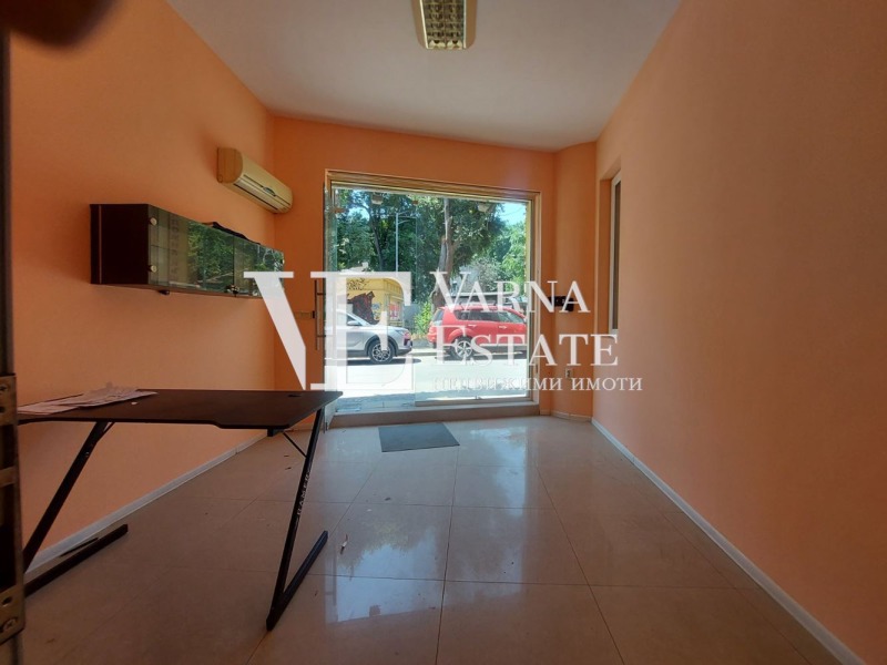 Na prodej  Prodejna Varna , Centar , 22 m2 | 56089876 - obraz [3]