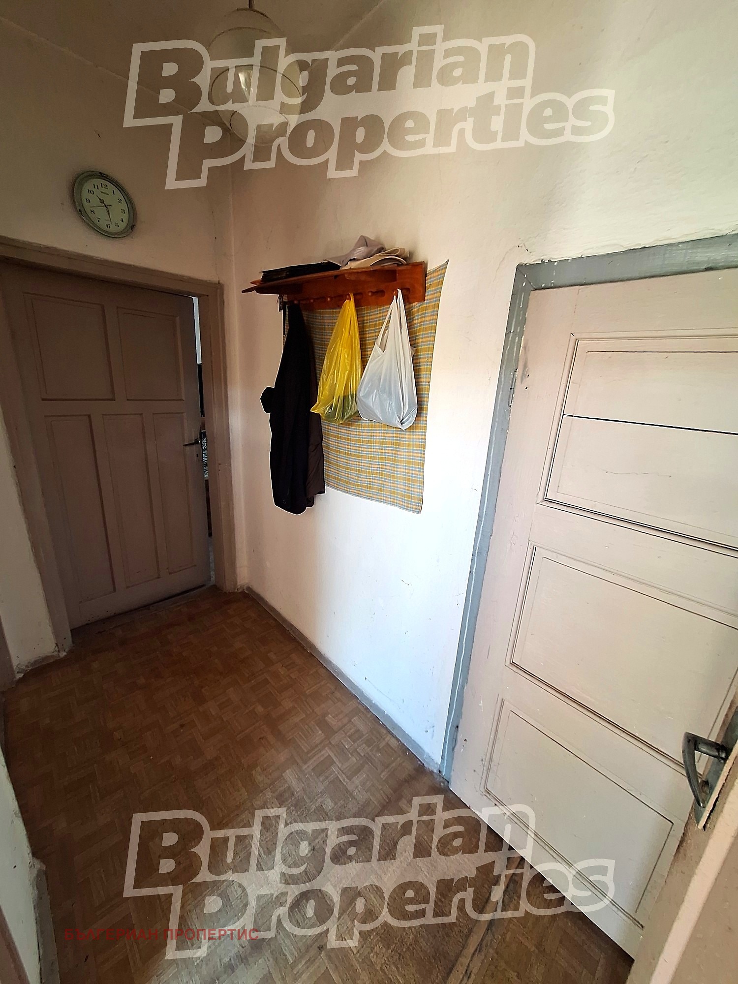 Продава КЪЩА, с. Касилаг, област Перник, снимка 8 - Къщи - 56252763
