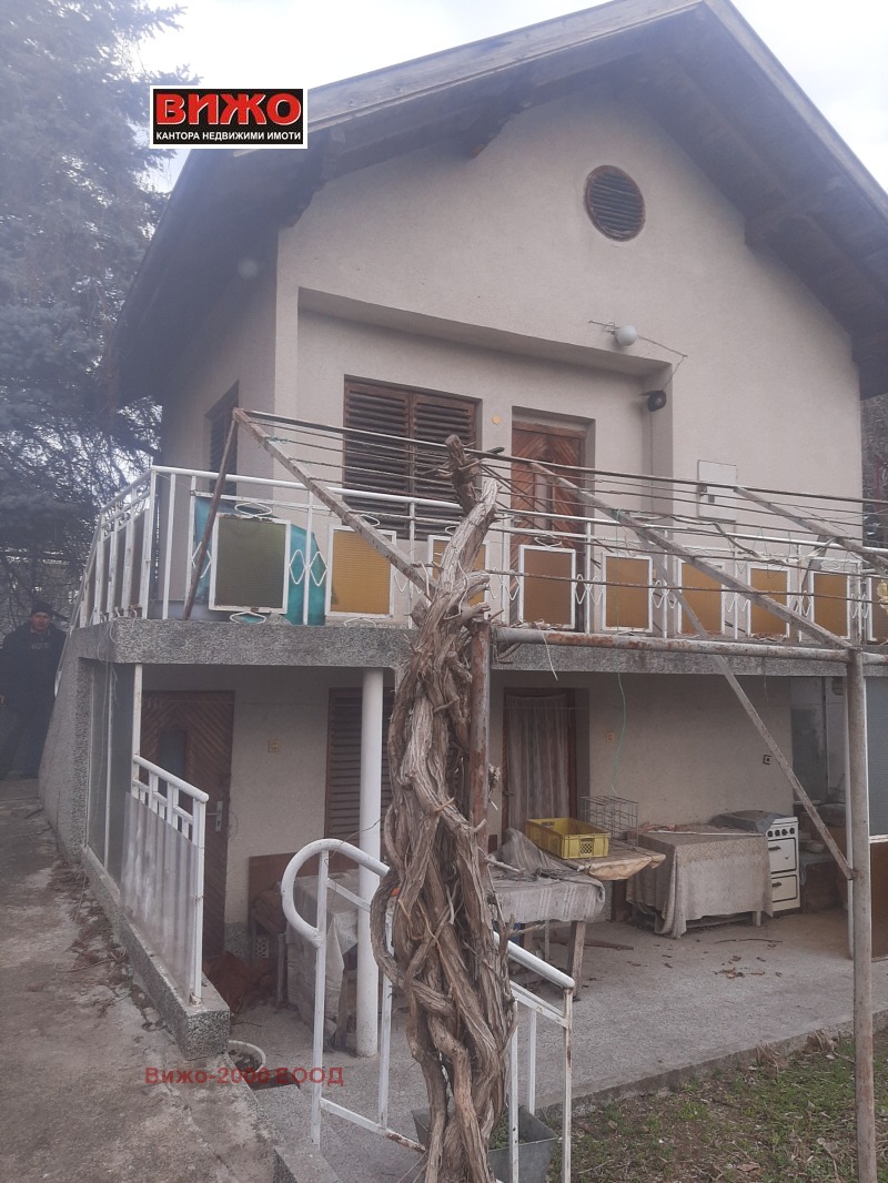 Продава ВИЛА в област Русе, с. Божичен - 25 кв.м / 50 000 € » 97 791.50 лв., Вижо-2000 ЕООД