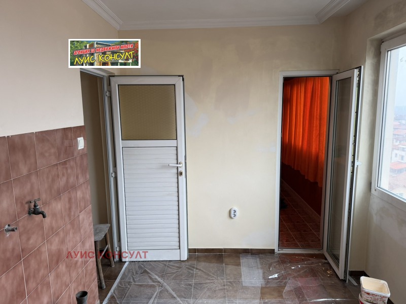 Продава 2-СТАЕН, гр. Монтана, Идеален център, снимка 13 - Апартаменти - 53268970